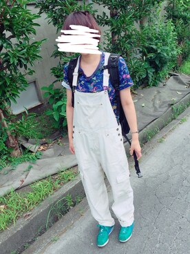 「花柄シャツ」｜「アイテム（オールインワン・サロペット）」を使った、さこさん（レディース・165cm）の夏コーディネート