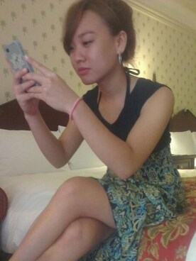 「iPhoneケース」｜「アイテム（ワンピース/ドレス）」を使った、ruhiさん（レディース・153cm）の夏コーディネート