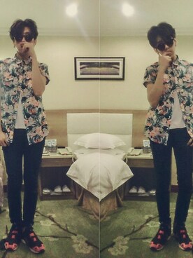 「H&M（エイチ・アンド・エム）のアイテム（Shirts、ホワイト系）」を使った、Seth.Tさん（メンズ・174cm）の夏コーディネート