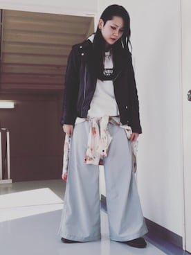「M.Y.O.B（エム.ワイ.オー.ビー）のアイテム（パーカー）」を使った、honokaさん（レディース・166cm）の春コーディネート