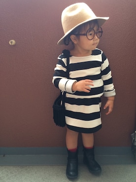 「babyGAP（babyGAP）のアイテム（シューズ）」を使った、RiiiiijuuuunnnAさん（キッズ・90cm）の秋コーディネート