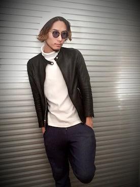 「FREAK'S STORE（フリークスストア）のアイテム（ライダースジャケット）」を使った、高崎政義さん（メンズ・184cm・20代）の冬コーディネート