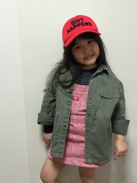 「サロペットスカート」｜「アイテム（ミリタリージャケット）」を使った、mikuさん（キッズ・110cm）の春コーディネート
