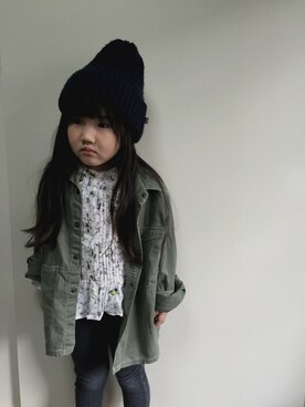 「babygap」｜「アイテム（ミリタリージャケット）」を使った、mikuさん（キッズ・110cm）の春コーディネート
