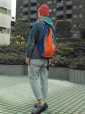 「ニットキャップ」｜「アイテム（カバーオール）」を使った、SHINJILOW さん（メンズ・173cm）の春コーディネート