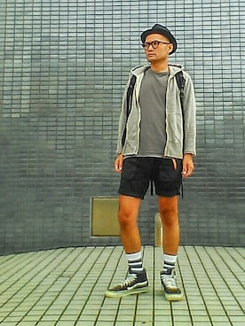 「SKATER SOCKS（スケーターソックス）のアイテム」を使った、SHINJILOW さん（メンズ・173cm）の夏コーディネート