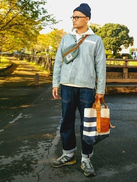 「MT. RAINIER DESIGN（マウントレイニアデザイン）のアイテム（バッグ）」を使った、SHINJILOW さん（メンズ・173cm）の秋コーディネート