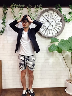 「アイテム（テーラードジャケット）」を使った、しん まことさん（メンズ・173cm・30代）の春コーディネート