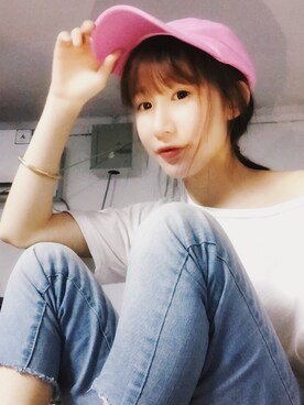 荣静怡さんのコーディネート