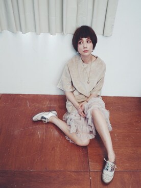 「Herls（ハーリス）のアイテム」を使った、kiki謝琦琦さん（レディース・162cm）の秋コーディネート