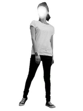 「CONVERSE（コンバース）のアイテム（スニーカー、ブラック系）」を使った、mmmさん（レディース・157cm）の春コーディネート