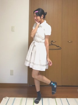 「axes femme POETIQUE（アクシーズファムポエティック）のアイテム（ワンピース）」を使った、二宮もかさん（レディース・163cm）の夏コーディネート