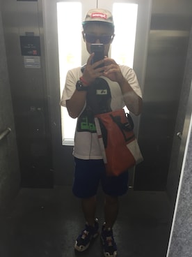 「アイテム（トートバッグ、オレンジ系）」を使った、なけこめさん（メンズ・165cm）の夏コーディネート