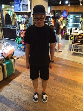 「BRIXTON（ブリクストン）のアイテム（パンツ）」を使った、KevinGさん（メンズ・175cm）の秋コーディネート