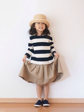 「pongee（ポンジー）のアイテム（トップス）」を使った、pongeeさん（キッズ・110cm）の春コーディネート