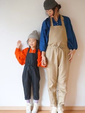 「親子でおそろい」｜「アイテム（サロペット/オーバーオール）」を使った、pongeeさん（キッズ・110cm）の秋コーディネート