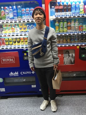 「アイテム（ボディバッグ/ウエストポーチ、ブルー系）」を使った、suiさん（メンズ・165cm）の秋コーディネート