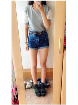 「RETRO GIRL（レトロガール）のアイテム（Tシャツ/カットソー、グレー系）」を使った、Reno☺︎さん（レディース・163cm）の秋コーディネート