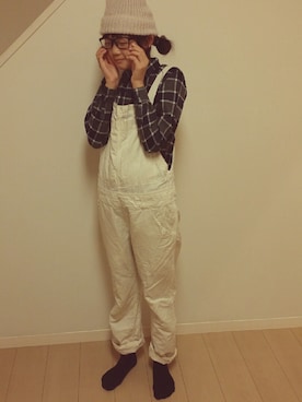 「Vlas Blomme（ヴラスブラム）のアイテム（サロペット/オーバーオール）」を使った、sieluさん（レディース・159cm）の秋コーディネート