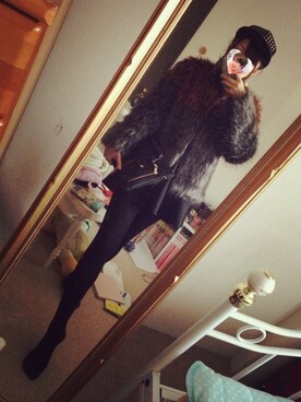 「NOMINE（ノミネ）のアイテム（キャップ）」を使った、イワタリサさん（レディース・157cm）の秋コーディネート