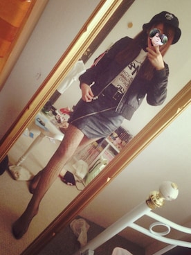 「網タイツ」｜「アイテム（MA-1）」を使った、イワタリサさん（レディース・157cm）の春コーディネート