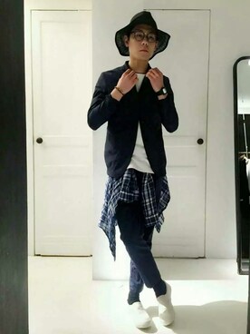 「initial（イニシャル）のアイテム（ジャケット/アウター）」を使った、Ivan Kanさん（メンズ・178cm）の春コーディネート
