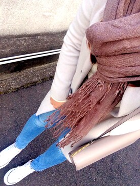 「airdeslecoeurblanc（エールデルクールブラン）のアイテム（チェスターコート、グレー系）」を使った、kanakoさん（レディース・160cm）の冬コーディネート
