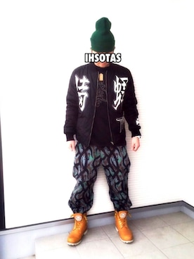 「nitraid（ナイトレイド）のアイテム（ニットキャップ/ビーニー）」を使った、IHSOTASさん（メンズ・170cm）の冬コーディネート