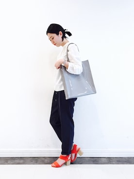 「MURMUR（ミュールミュール）のアイテム」を使った、kamezawaさん（レディース・158cm）の春コーディネート