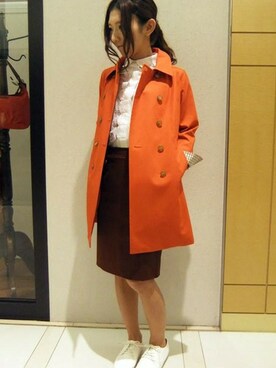 トレンチコート（オレンジ系）を使った人気ファッションコーディネート