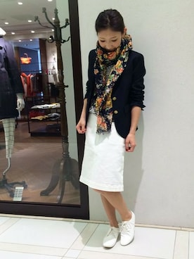 「MACKINTOSH PHILOSOPHY（ﾏｯｷﾝﾄｯｼｭ ﾌｨﾛｿﾌｨｰ）のアイテム（ジャケット/アウター）」を使った、MACKINTOSH PHILOSOPHY 新丸ビル店スタッフさん（レディース・160cm）の春コーディネート