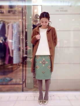 「アイテム（テーラードジャケット、イエロー系）」を使った、eiko inagakiさん（レディース・153cm）の冬コーディネート