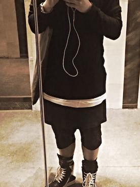 「DRKSHDW by RICK OWENS（ダークシャドウ バイ リックオウエンス）のアイテム（トートバッグ）」を使った、MrWTさん（メンズ・170cm）の冬コーディネート