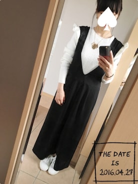 「白ニット」｜「アイテム（つなぎ/オールインワン）」を使った、S*さん（レディース・149cm）の春コーディネート