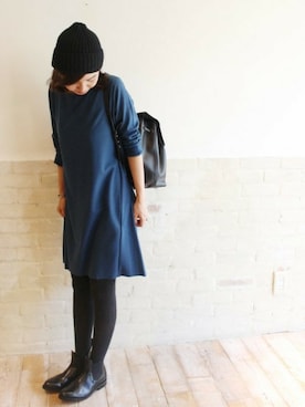 「FRAMeWORK（フレームワーク）のアイテム（ニットキャップ/ビーニー）」を使った、tomoさん（レディース・165cm）の秋コーディネート