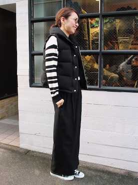 「FRAMeWORK（フレームワーク）のアイテム（ダウンベスト）」を使った、tomoさん（レディース・165cm）の冬コーディネート