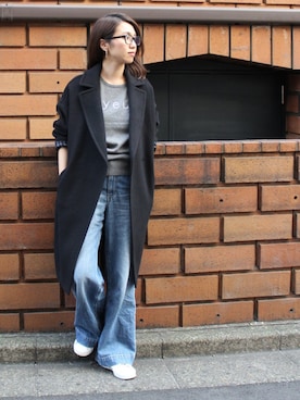 「ロゴニット」｜「アイテム（チェスターコート）」を使った、tomoさん（レディース・165cm）の冬コーディネート