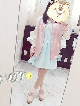 「WC（ダブル シー）のアイテム（スタジャン）」を使った、み-ちゃんさん（レディース・157cm）の春コーディネート