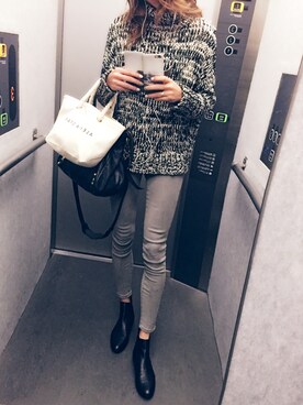 里見茜さんのコーディネート