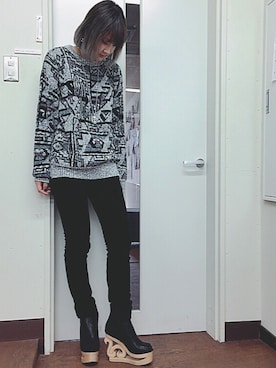 「HL（エイチエル）のアイテム」を使った、ナカムラーメンさん（レディース・164cm）の冬コーディネート
