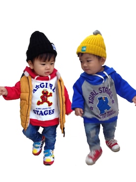 「イロチ買い」｜「アイテム（スウェット）」を使った、RRRさん（キッズ・70cm）の秋コーディネート