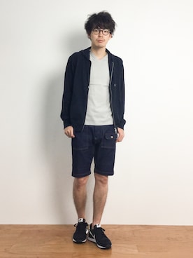 「膝上ショーツ」｜「アイテム（パーカー）」を使った、ナカニシアキラさん（メンズ・172cm）の夏コーディネート