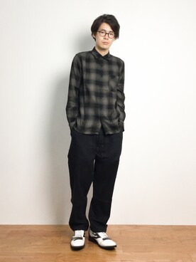 「チャイハネ（チャイハネ）のアイテム（パンツ）」を使った、ナカニシアキラさん（メンズ・172cm）の秋コーディネート