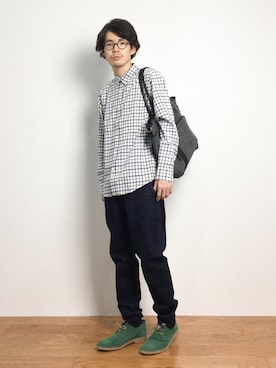 「アイテム（ドレスシューズ、グリーン系）」を使った、ナカニシアキラさん（メンズ・172cm）の秋コーディネート