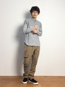 「チャイハネ（チャイハネ）のアイテム（パンツ）」を使った、ナカニシアキラさん（メンズ・172cm）の秋コーディネート