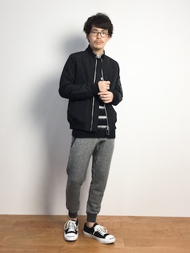 「Denime（ドゥニーム）のアイテム（MA-1）」を使った、ナカニシアキラさん（メンズ・172cm）の秋コーディネート