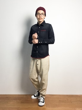 「チャイハネ（チャイハネ）のアイテム（パンツ）」を使った、ナカニシアキラさん（メンズ・172cm）の秋コーディネート