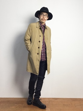 「ベージュのコート」｜「アイテム（ステンカラーコート）」を使った、ナカニシアキラさん（メンズ・172cm）の秋コーディネート