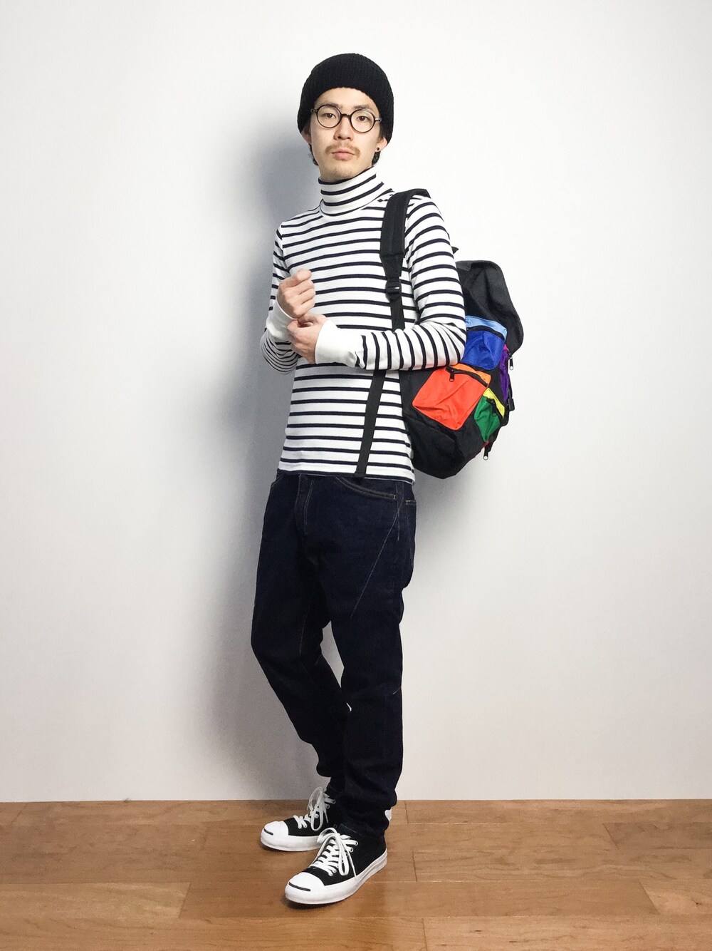 「ボーダー、ボーダートップス、ボーダーカットソー」｜「DETAILSのDETAILS/NEWワッチ(DT-153-18-034)（ニットキャップ/ビーニー、ブラック系）」を使った、ナカニシアキラさん（メンズ・172cm）の秋コーディネートの1枚目の写真