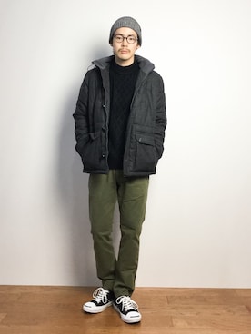 「STUSSY（ステューシー）のアイテム（ニットキャップ/ビーニー）」を使った、ナカニシアキラさん（メンズ・172cm）の秋コーディネート